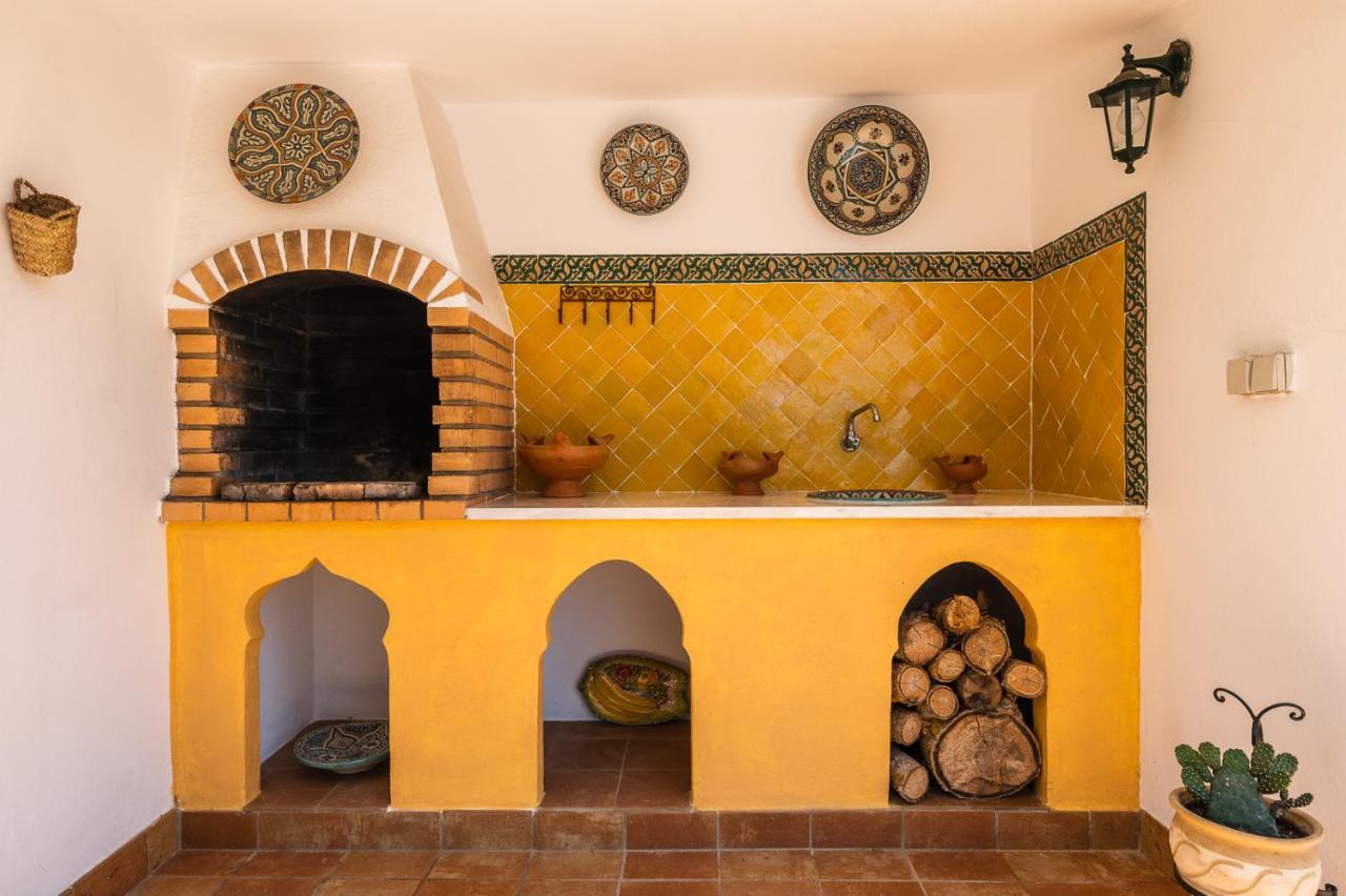 Riad Serpa Gale - Luxury, Private Pool, Ac, Wifi, 5 Min From The Beach Guia  Kültér fotó